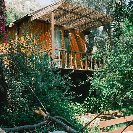 Kaplumbaga Üdülőközpont *